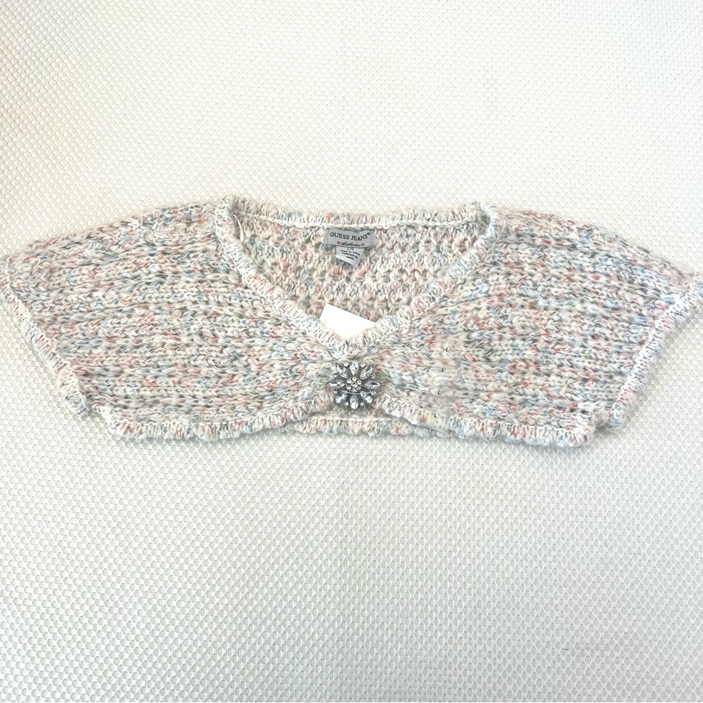 Guess Pastel Sweater Shoulder Cover with Brooch New With Tags B19/5 - Picture 1 of 10